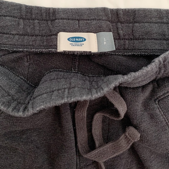 Old navy joggers!!! - Picture 2 of 3